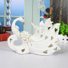 辦公室裝飾物 通訊設(shè)備的美學(xué)與功能結(jié)合